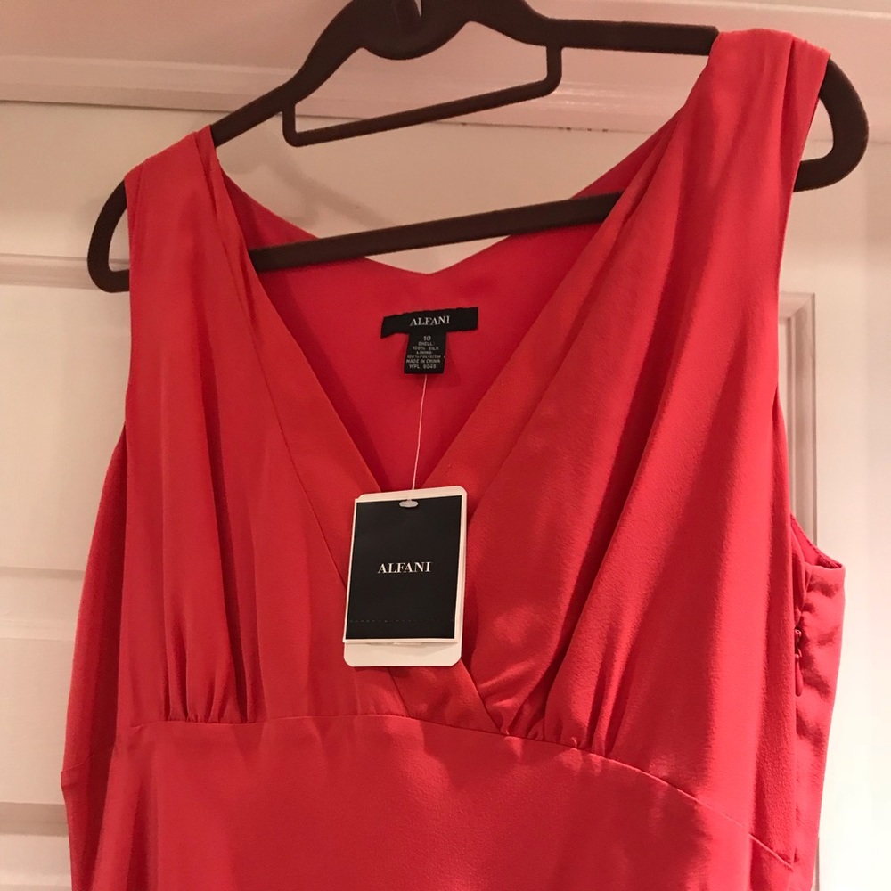 Silk coral Alfani dress size 10 - Picture 3 of 7